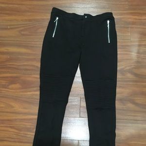 Black zipper pants